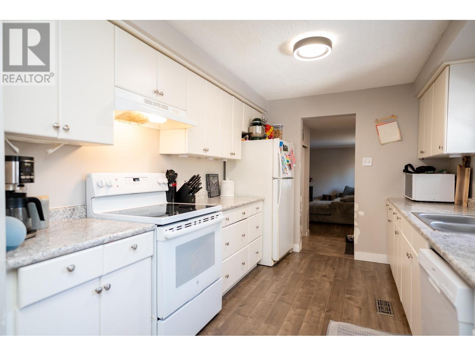 4171 Estavilla Drive, Prince George, British Columbia  V2K 2T8 - Photo 17 - R3009304