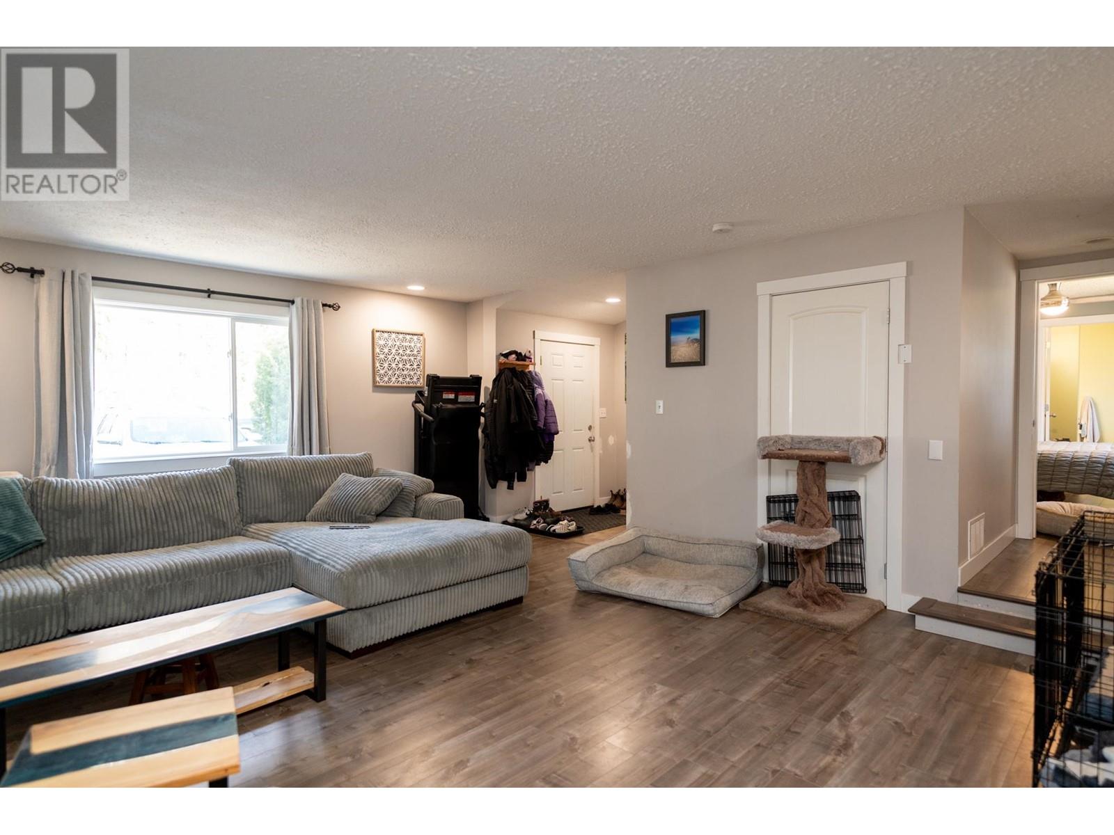 4171 Estavilla Drive, Prince George, British Columbia  V2K 2T8 - Photo 6 - R3009304