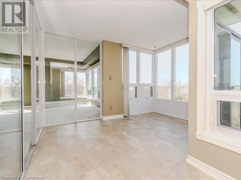 237 King Street W Unit# 1008, Cambridge, Ontario  N3H 5L2 - Photo 14 - 40734413