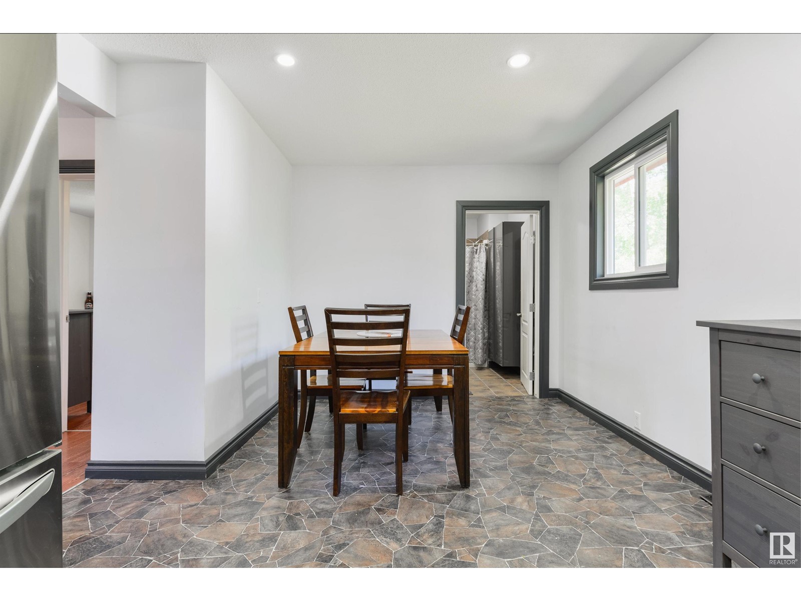 6130 Highway 16, Rural Parkland County, Alberta  T0E 0W0 - Photo 8 - E4439534