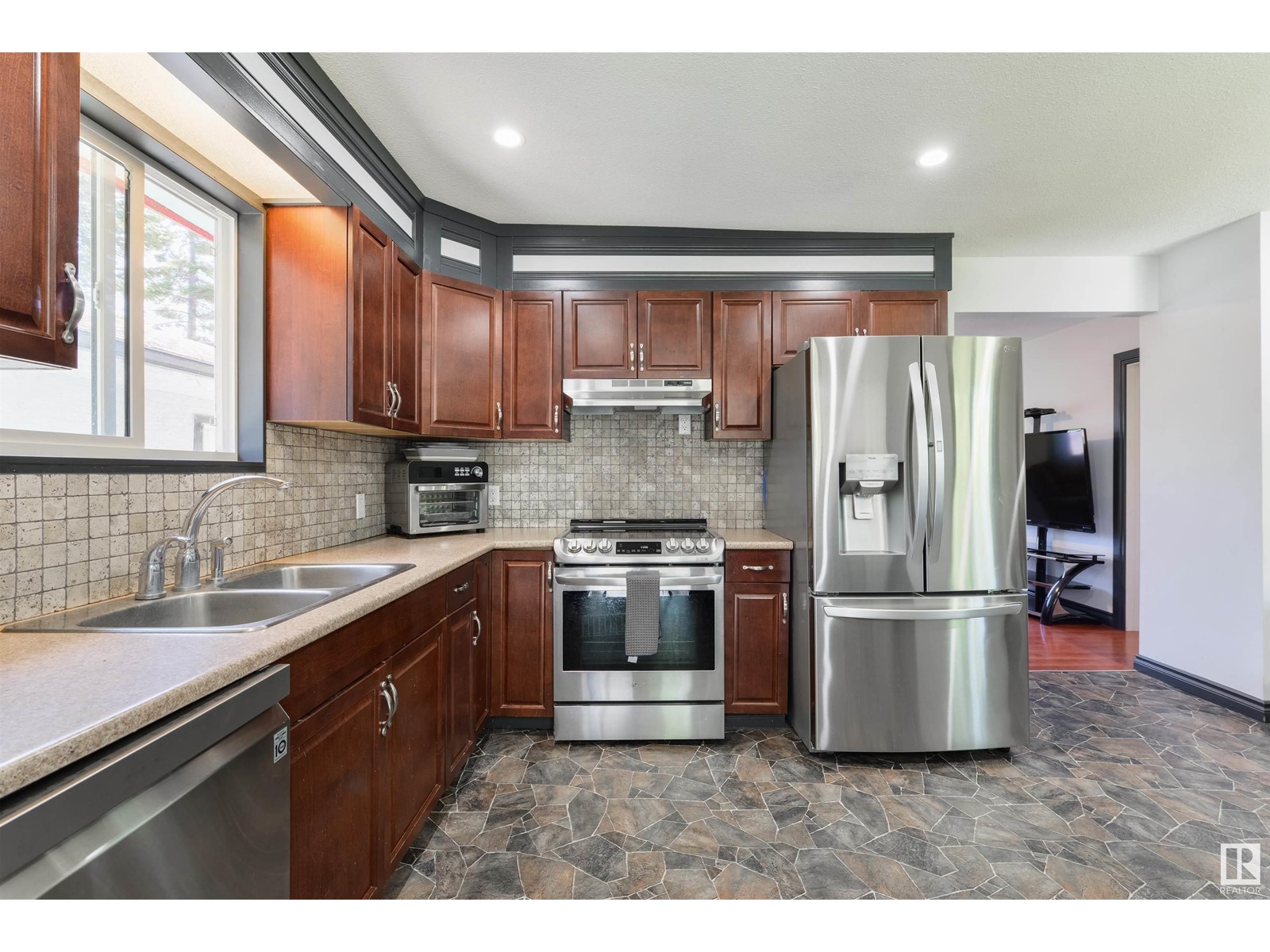 6130 Highway 16, Rural Parkland County, Alberta  T0E 0W0 - Photo 7 - E4439534