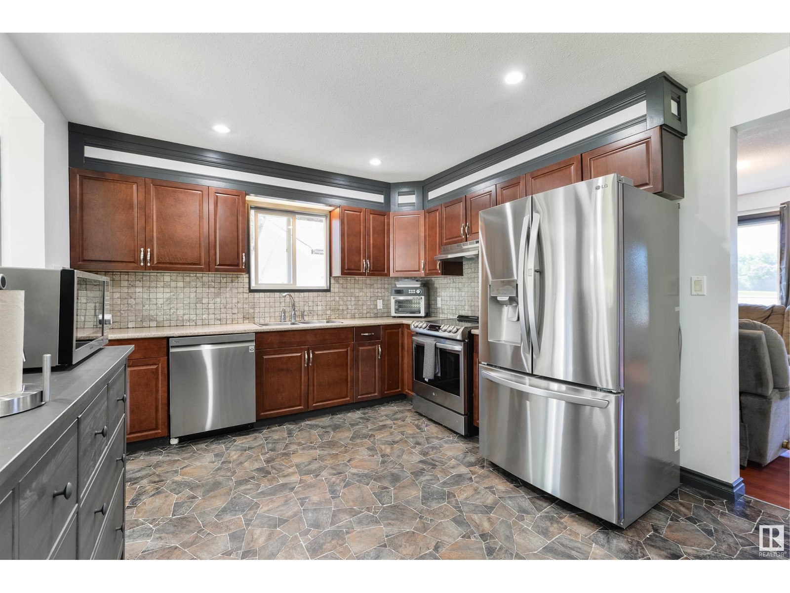 6130 Highway 16, Rural Parkland County, Alberta  T0E 0W0 - Photo 6 - E4439534