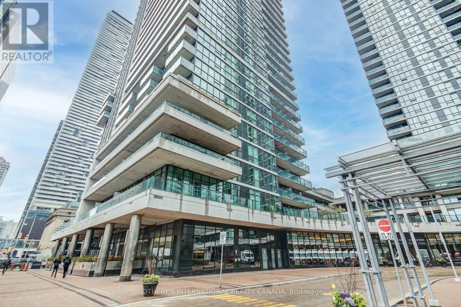 508 - 33 Bay Street, Toronto (Waterfront Communities), Ontario  M5J 2Z3 - Photo 1 - C12185464