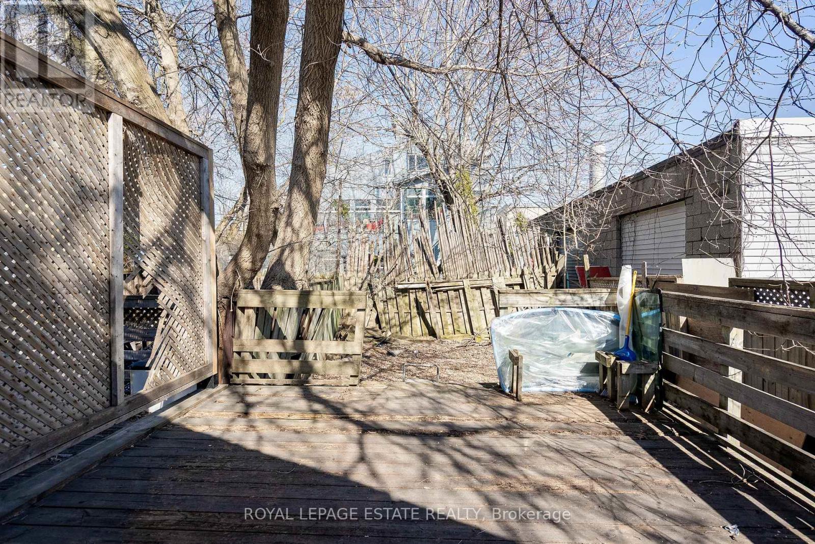 876 Eastern Avenue, Toronto (Greenwood-Coxwell), Ontario  M4L 1A3 - Photo 26 - E12185485