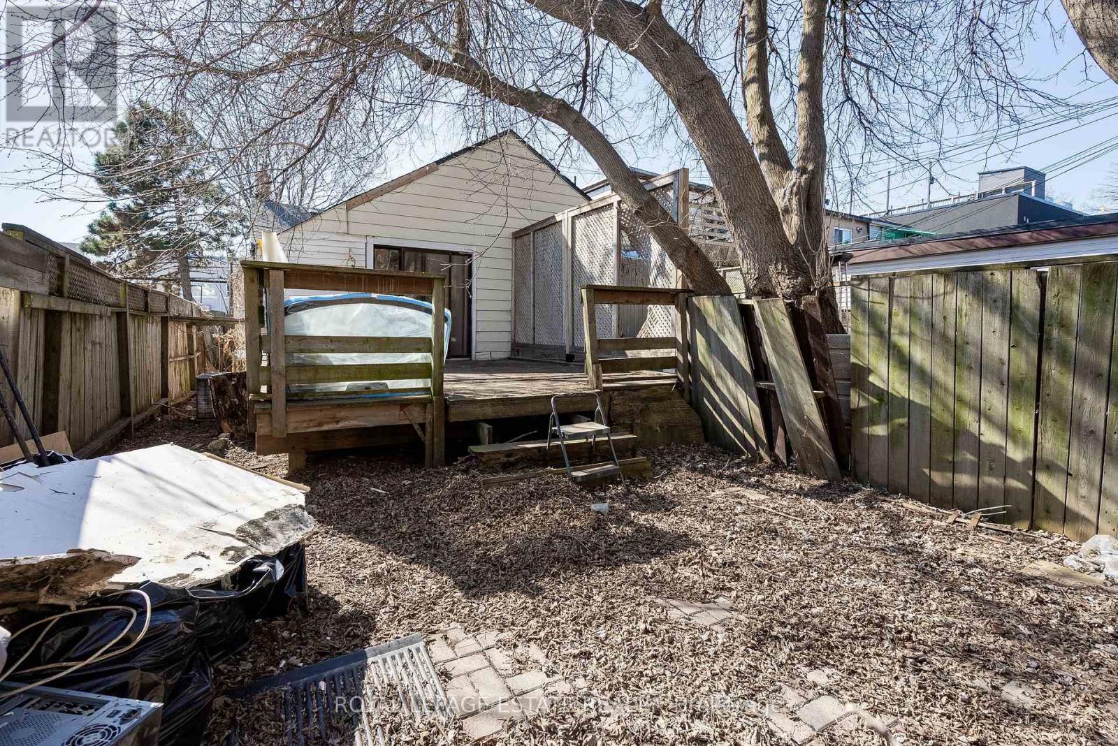 876 Eastern Avenue, Toronto (Greenwood-Coxwell), Ontario  M4L 1A3 - Photo 29 - E12185485