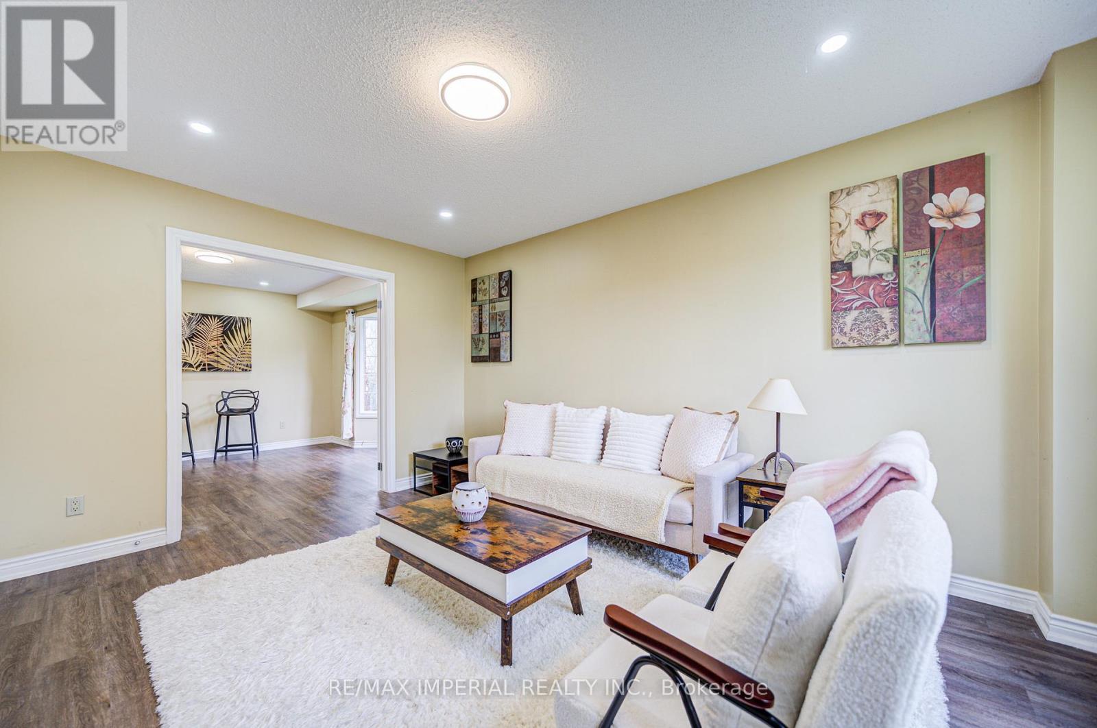 36 Marlena Drive N, Toronto (West Hill), Ontario  M1E 2Z1 - Photo 5 - E12185517