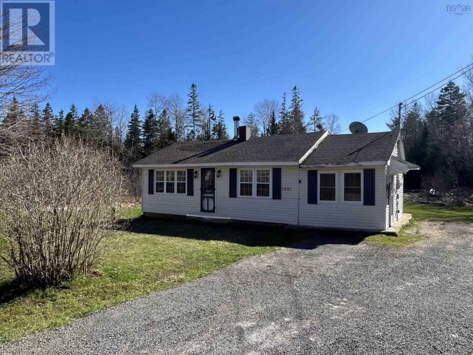 1691 Greenfield Road, Greenfield, Nova Scotia  B0P 1X0 - Photo 2 - 202512939