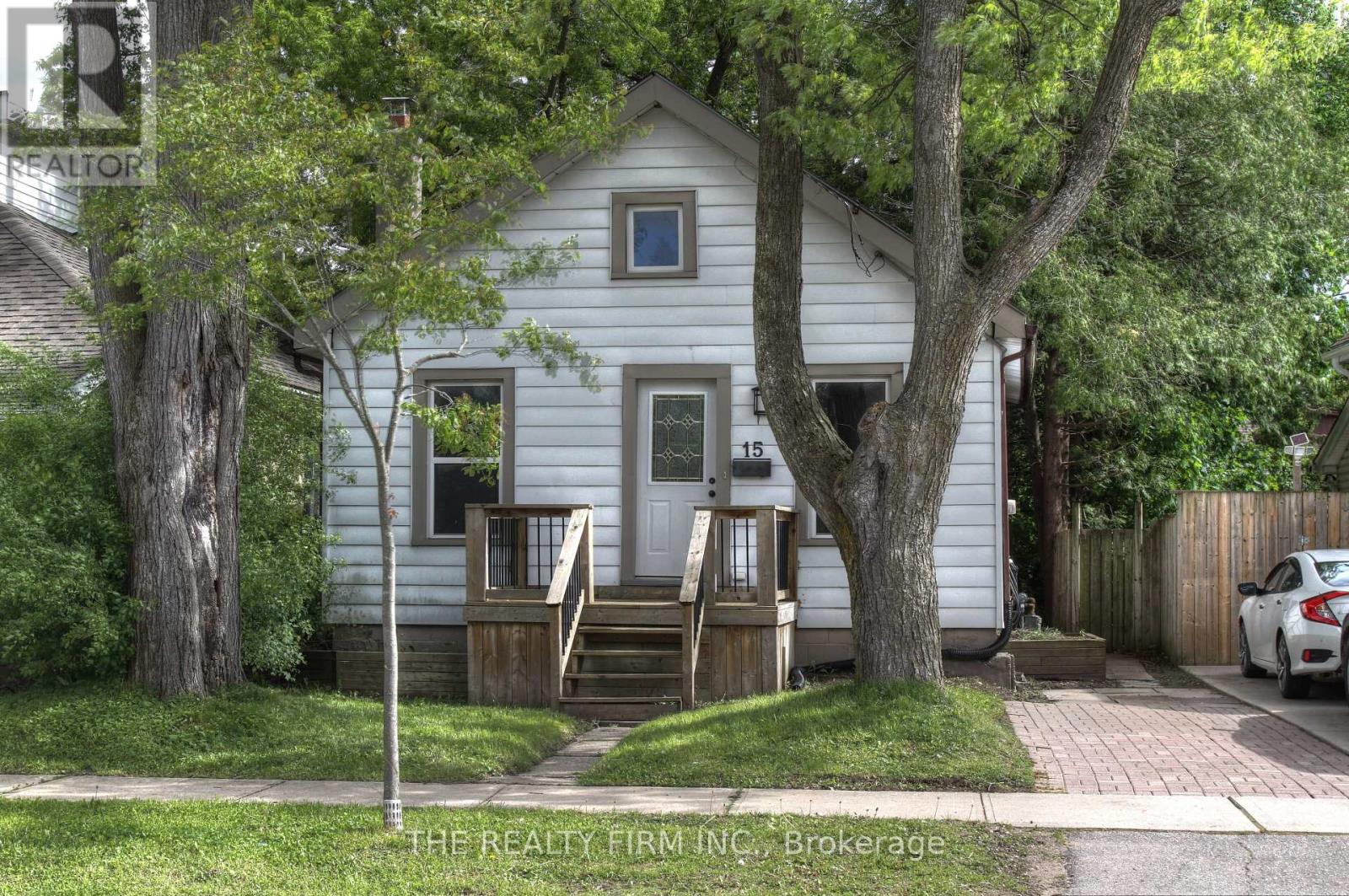15 FORBES STREET, London South, Ontario