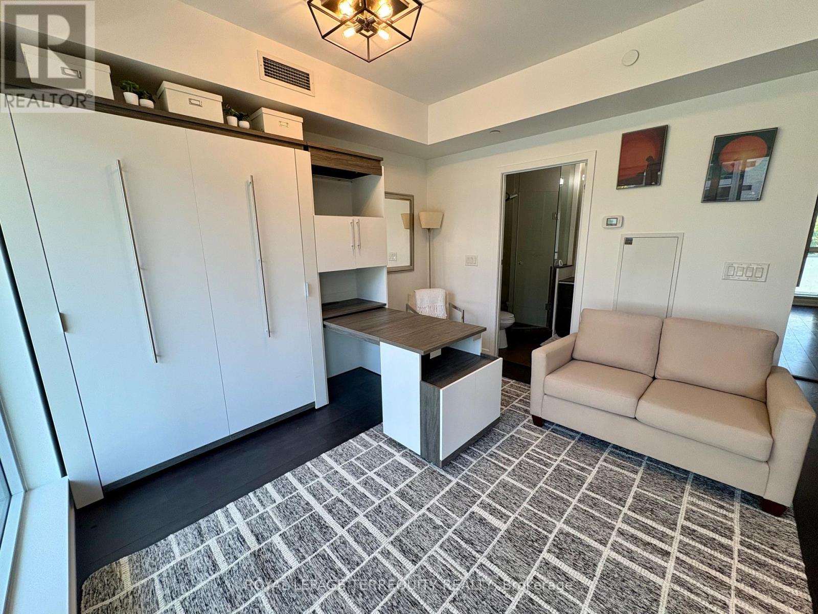 437 - 1830 Bloor Street W, Toronto (High Park North), Ontario  M6P 0A2 - Photo 17 - W12185459