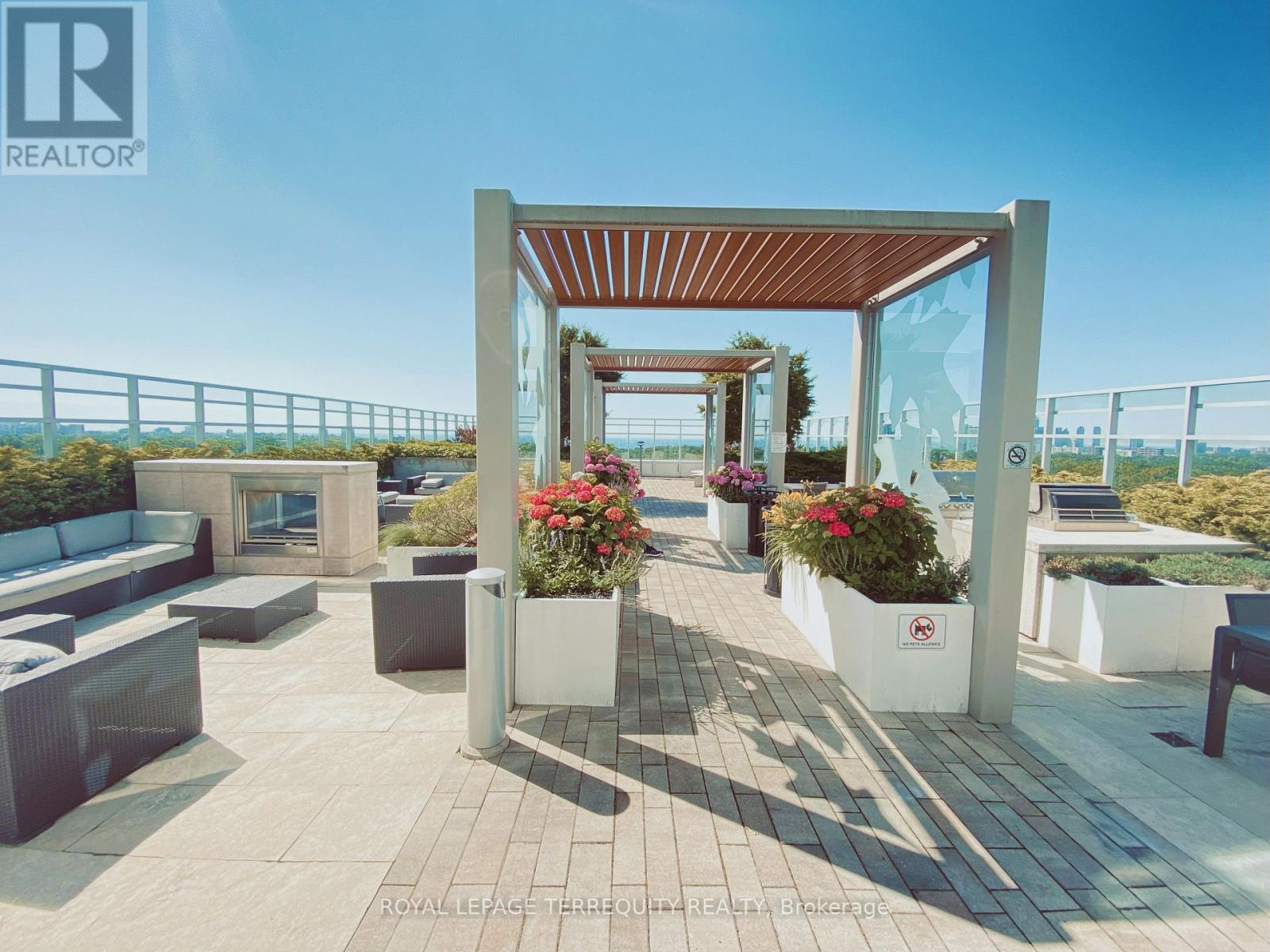 437 - 1830 Bloor Street W, Toronto (High Park North), Ontario  M6P 0A2 - Photo 36 - W12185459