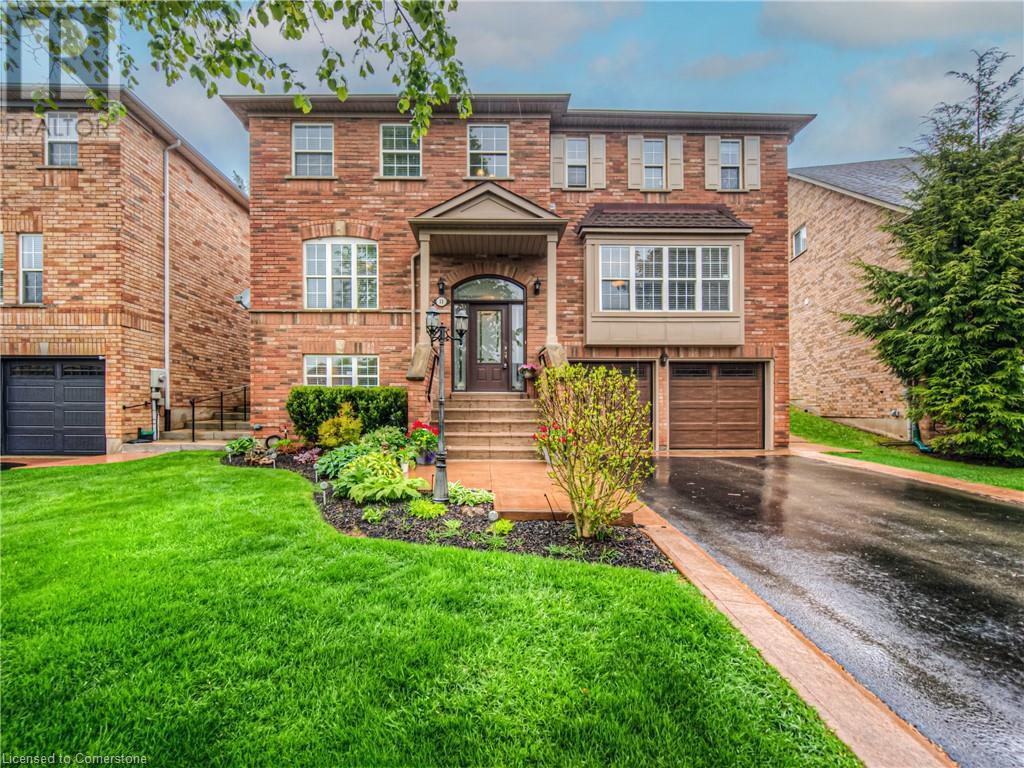 11 ANDERSON Court, Ancaster, Ontario