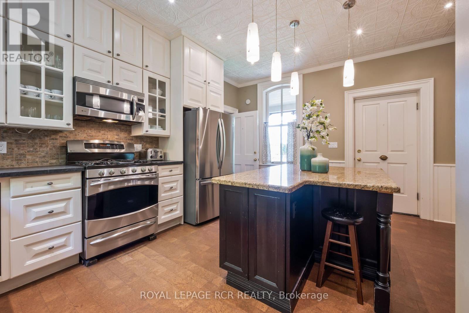 67 Zina Street, Orangeville, Ontario  L9W 1E6 - Photo 10 - W12181327