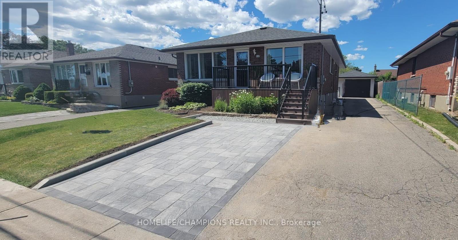 632 OLIVE AVENUE, Oshawa, Ontario