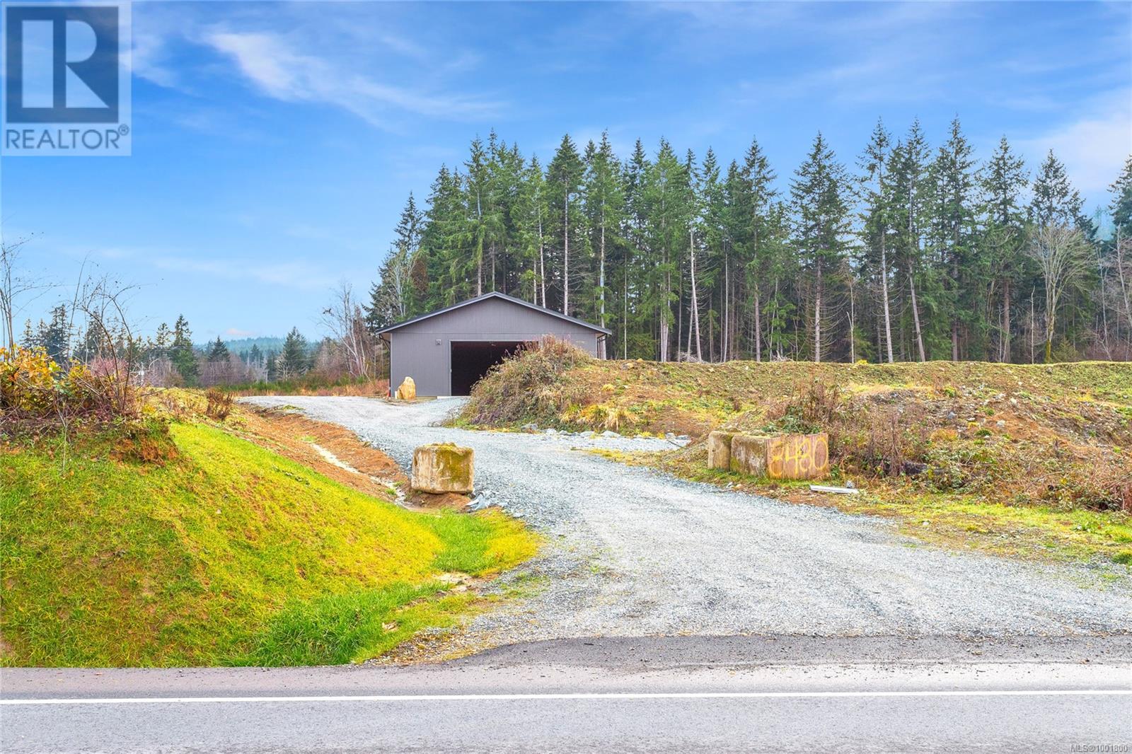 8480 Crofton Rd, Crofton, British Columbia  V0R 1R0 - Photo 2 - 1001800