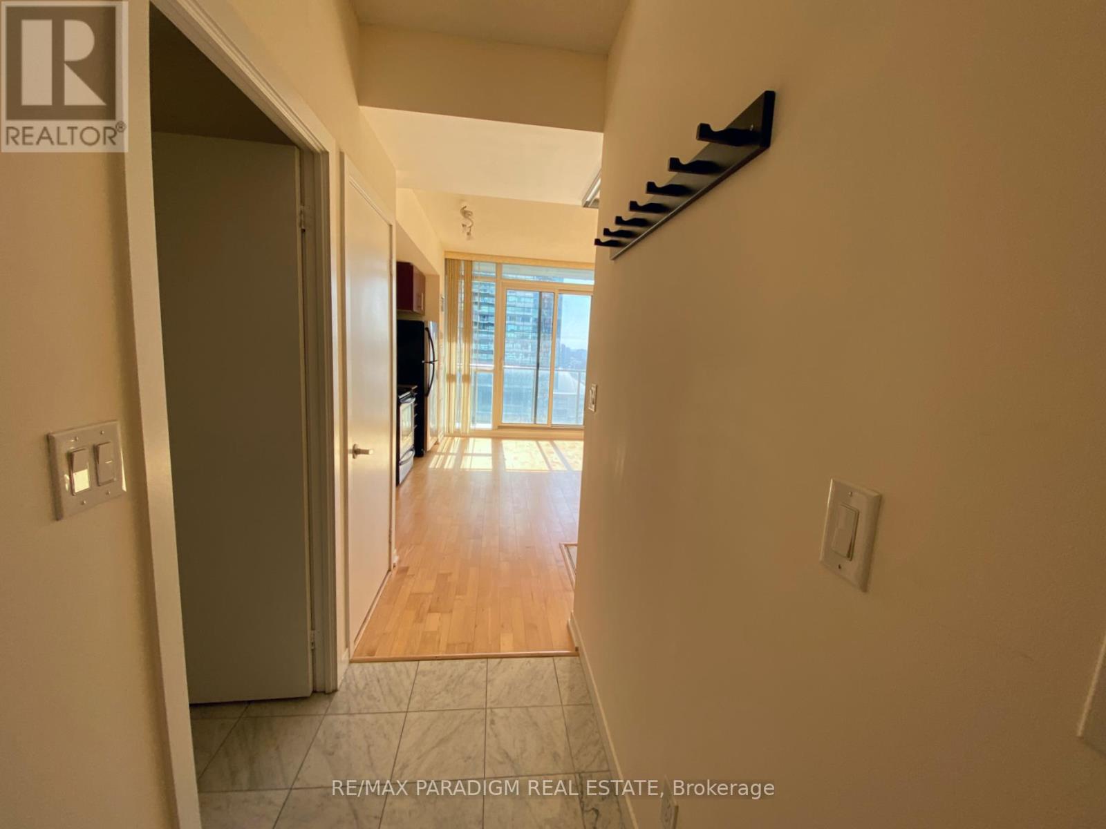 3204 - 65 Bremner Boulevard, Toronto (Waterfront Communities), Ontario  M5J 0A7 - Photo 2 - C12185617