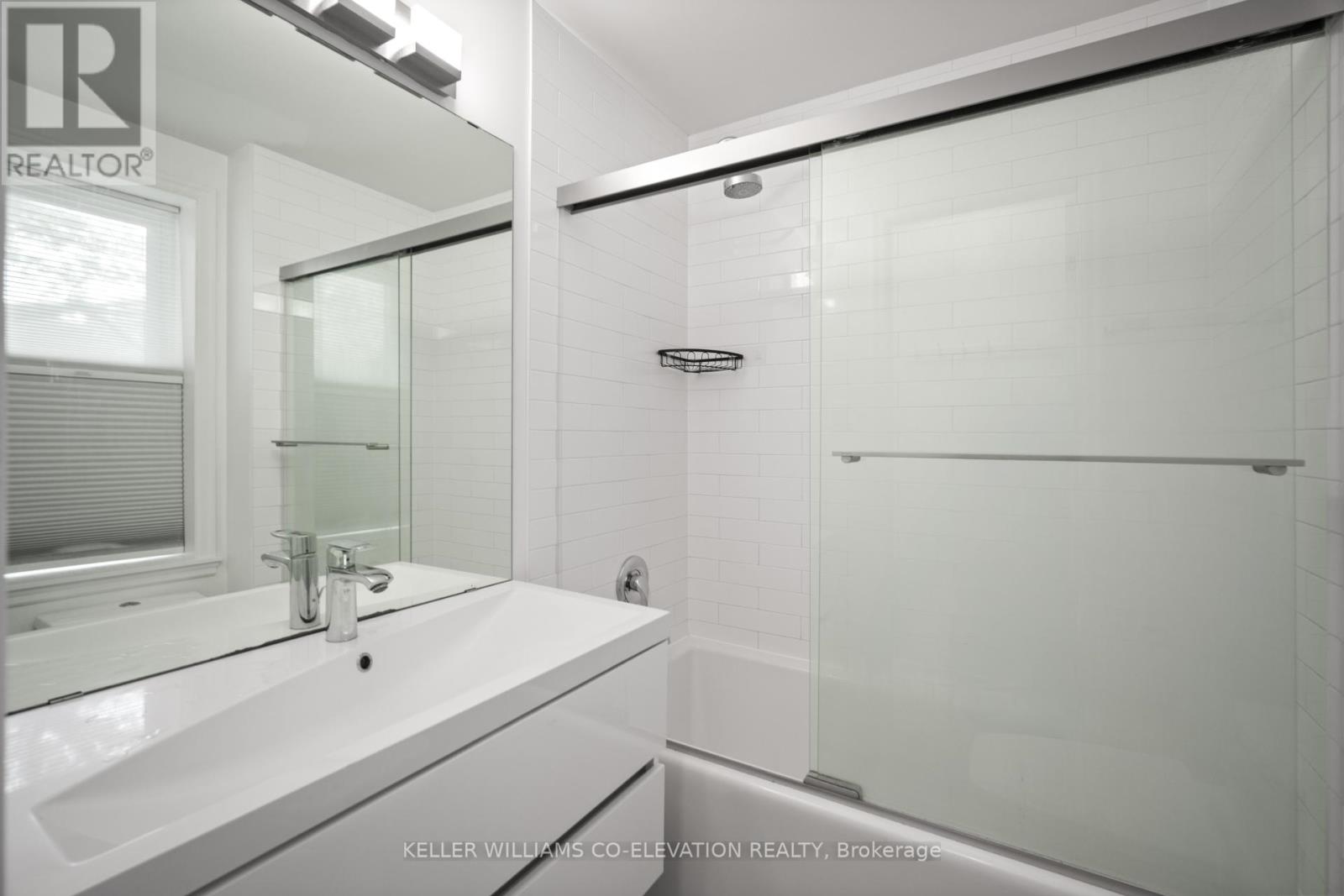 8 - 2461 Queen Street E, Toronto (The Beaches), Ontario  M4E 1H8 - Photo 8 - E12185521