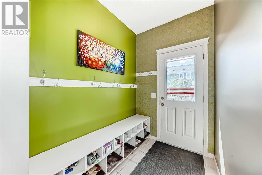 201 Mahogany Heights Se, Calgary, Alberta  T3M 0X7 - Photo 17 - A2222469