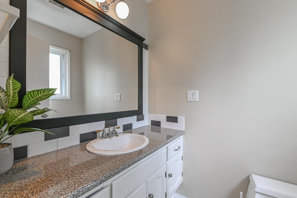 31988 Oriole Avenue, Mission, British Columbia  V2V 1Y6 - Photo 21 - R3008972