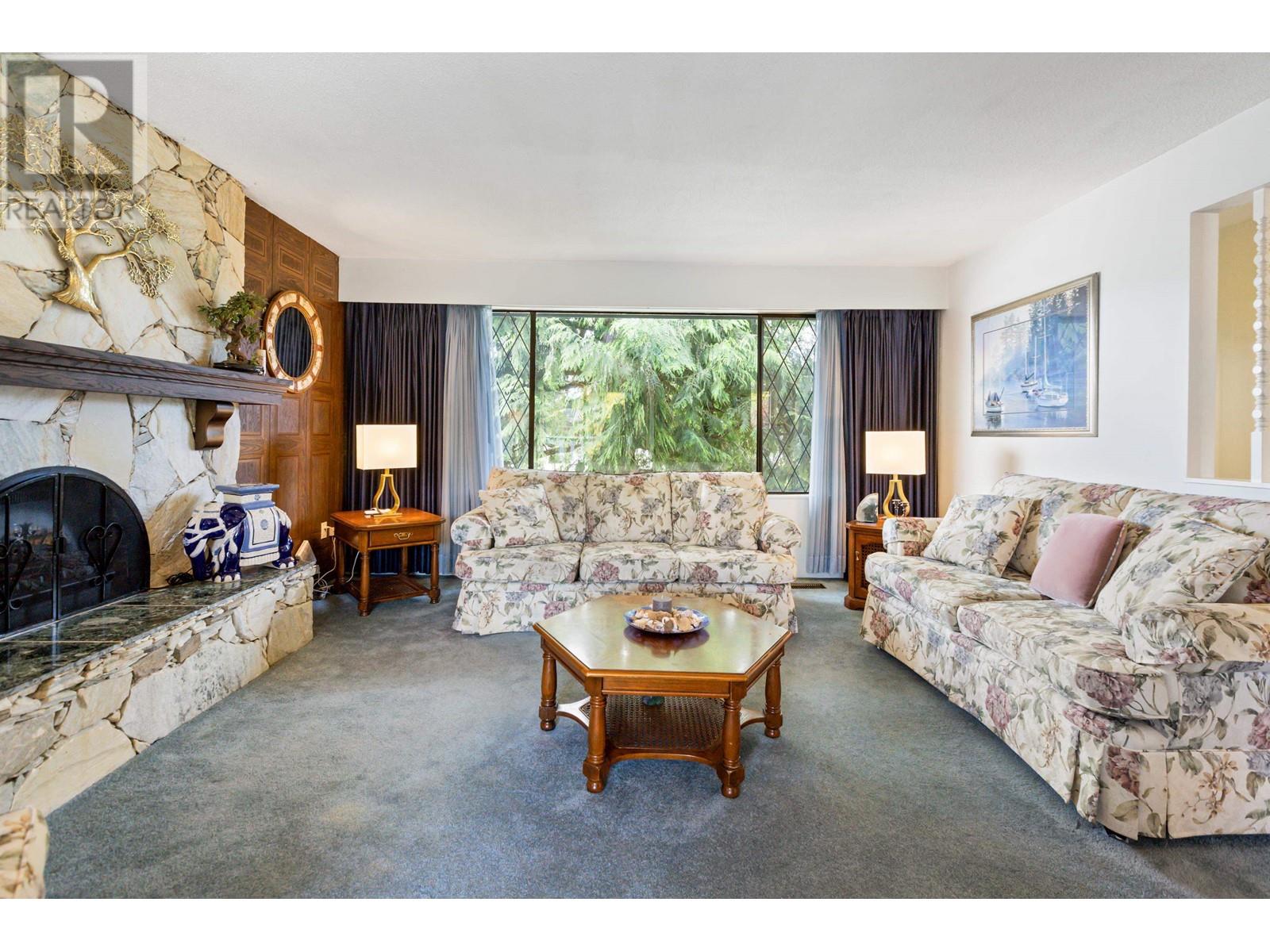 845 Prairie Avenue, Port Coquitlam, British Columbia  V3B 1R9 - Photo 7 - R3009199