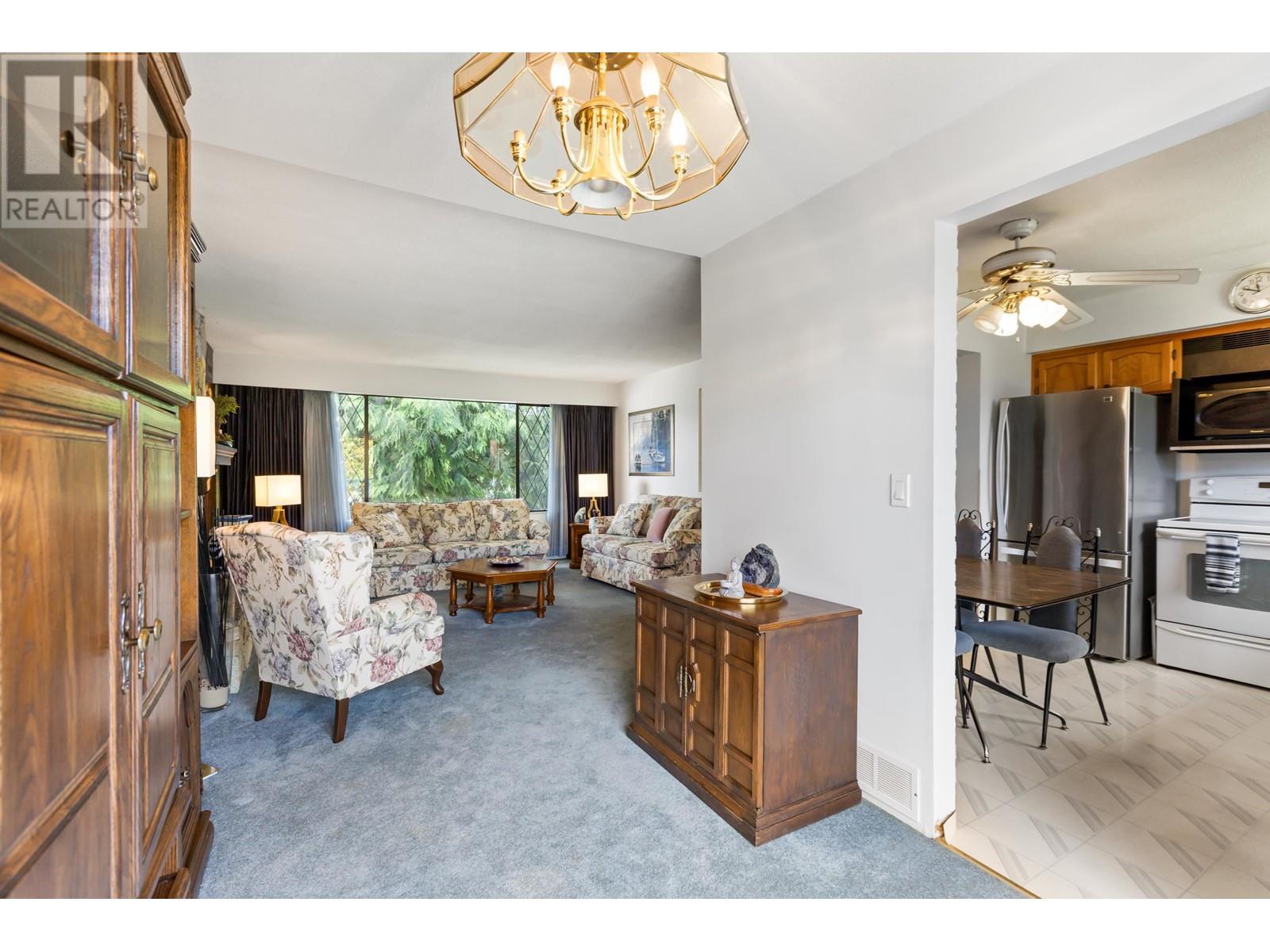 845 Prairie Avenue, Port Coquitlam, British Columbia  V3B 1R9 - Photo 14 - R3009199