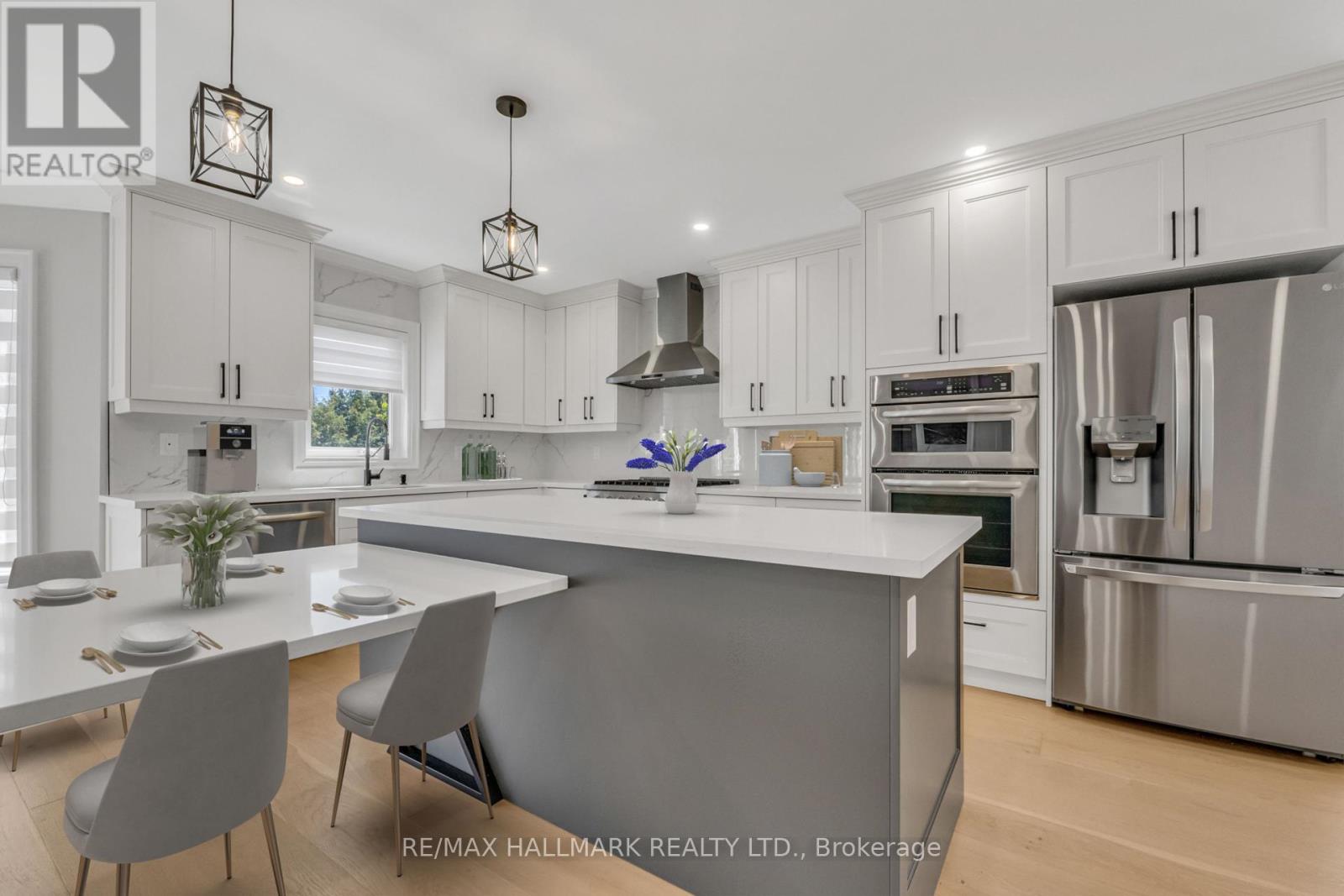 372 Crofters Road, Vaughan (Islington Woods), Ontario  L4L 8Y3 - Photo 8 - N12185556