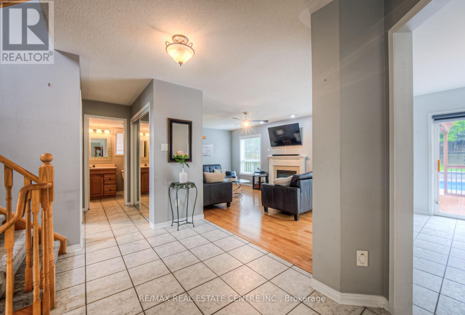 11 Anderson Court, Hamilton, Ontario  L9G 4Z7 - Photo 15 - X12171728
