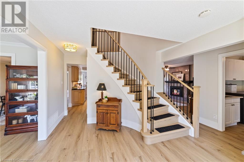 Property at 2131 UPLAND Drive image 5