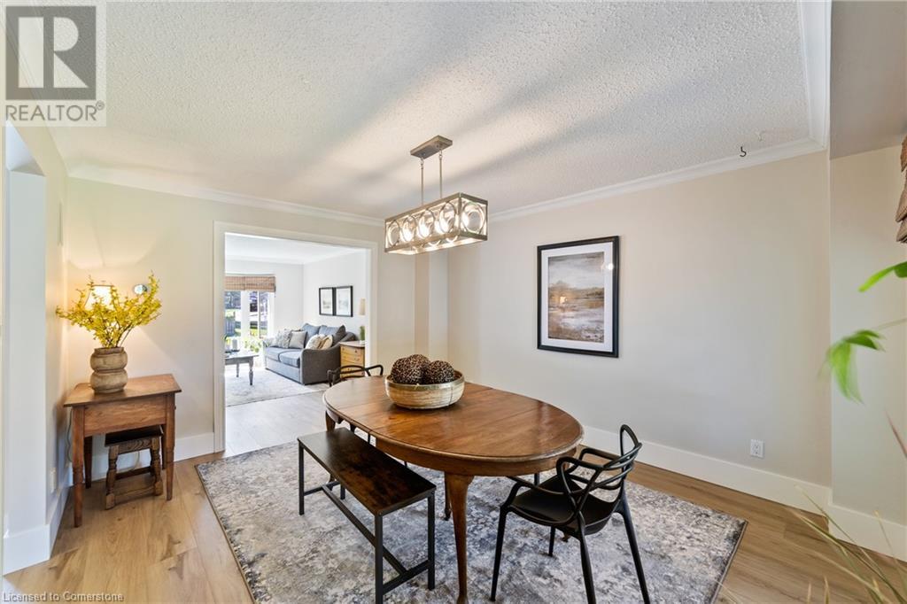 2131 Upland Drive, Burlington, Ontario  L7M 2Y7 - Photo 8 - 40735643