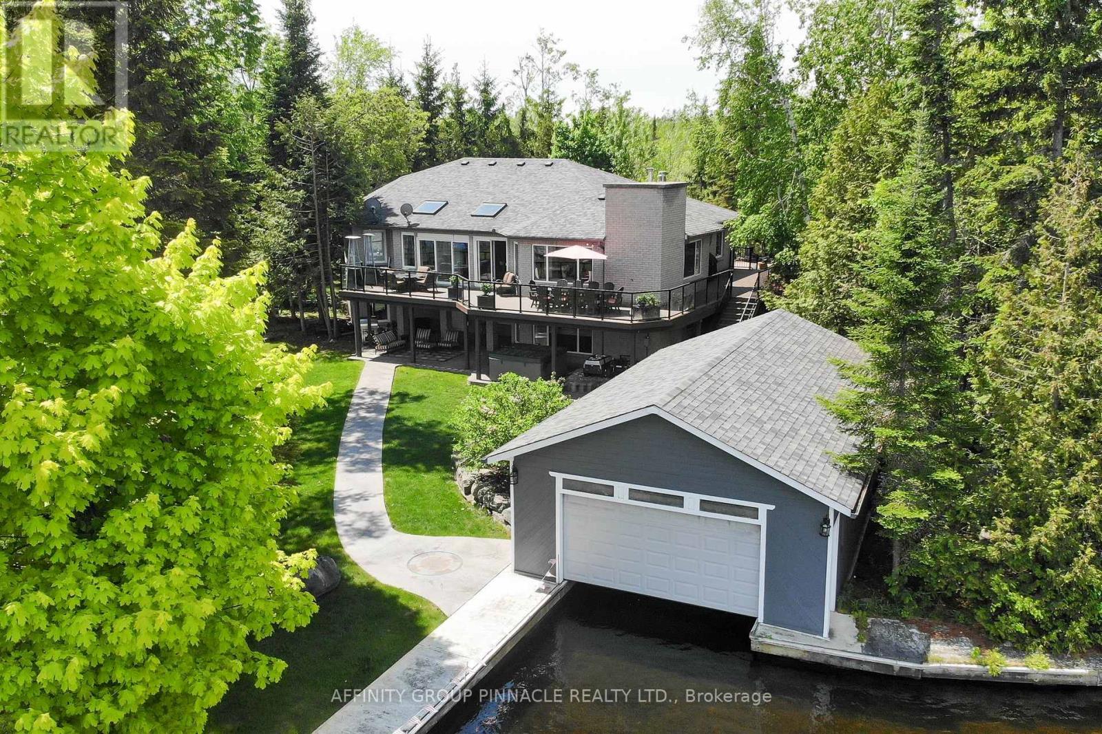 90 MCGREGOR DRIVE, Kawartha Lakes, Ontario