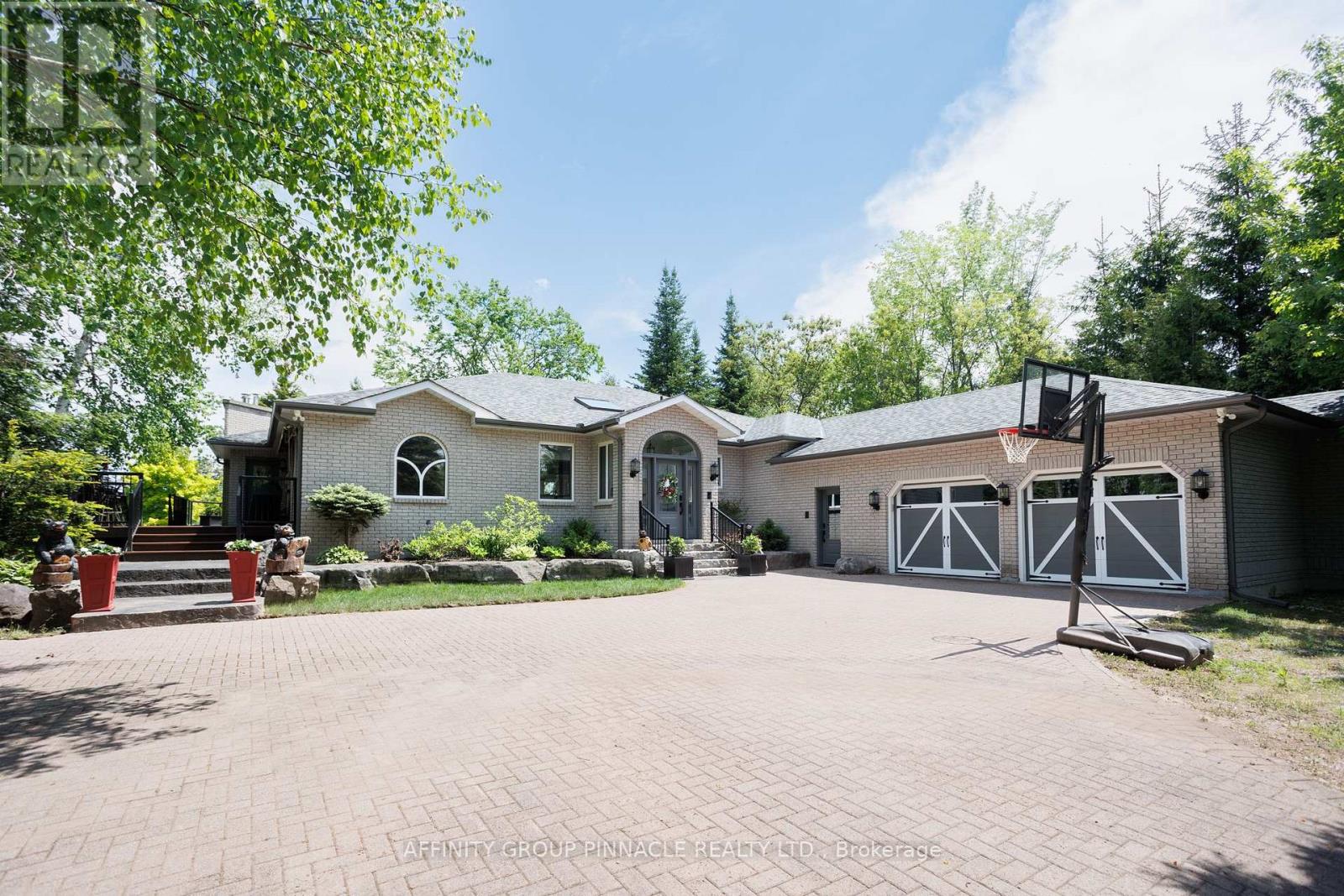 90 Mcgregor Drive, Kawartha Lakes, Ontario K0M 1A0 - Photo 9 - X12185691