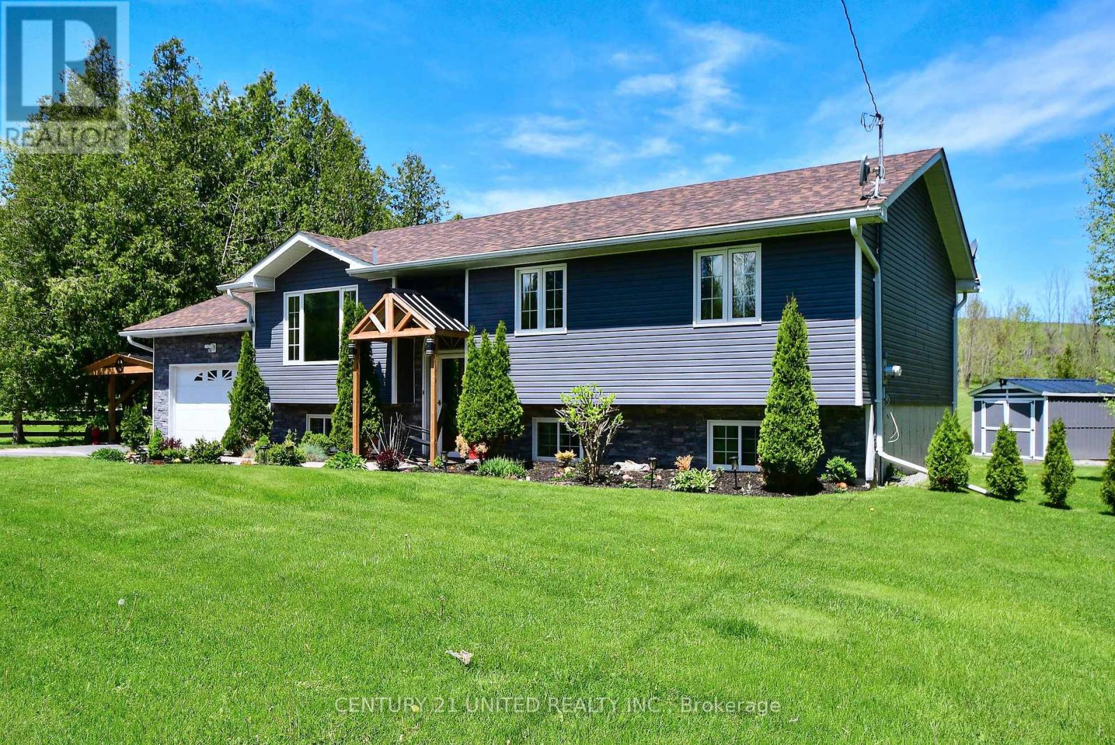 888 Syer Line, Cavan Monaghan, Ontario K0L 1V0 - Photo 3 - X12185702
