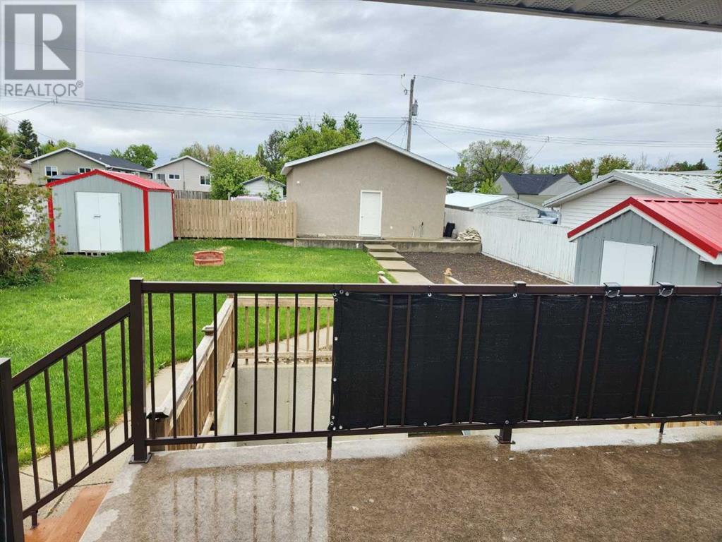 Property at 1112 44 Avenue N image 3
