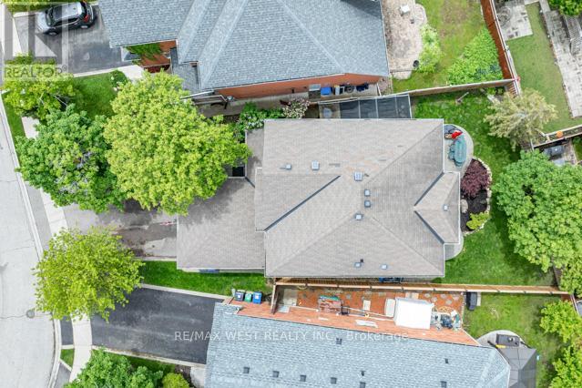 57 Creekwood Drive, Brampton (Snelgrove), Ontario  L7A 1J3 - Photo 39 - W12185549