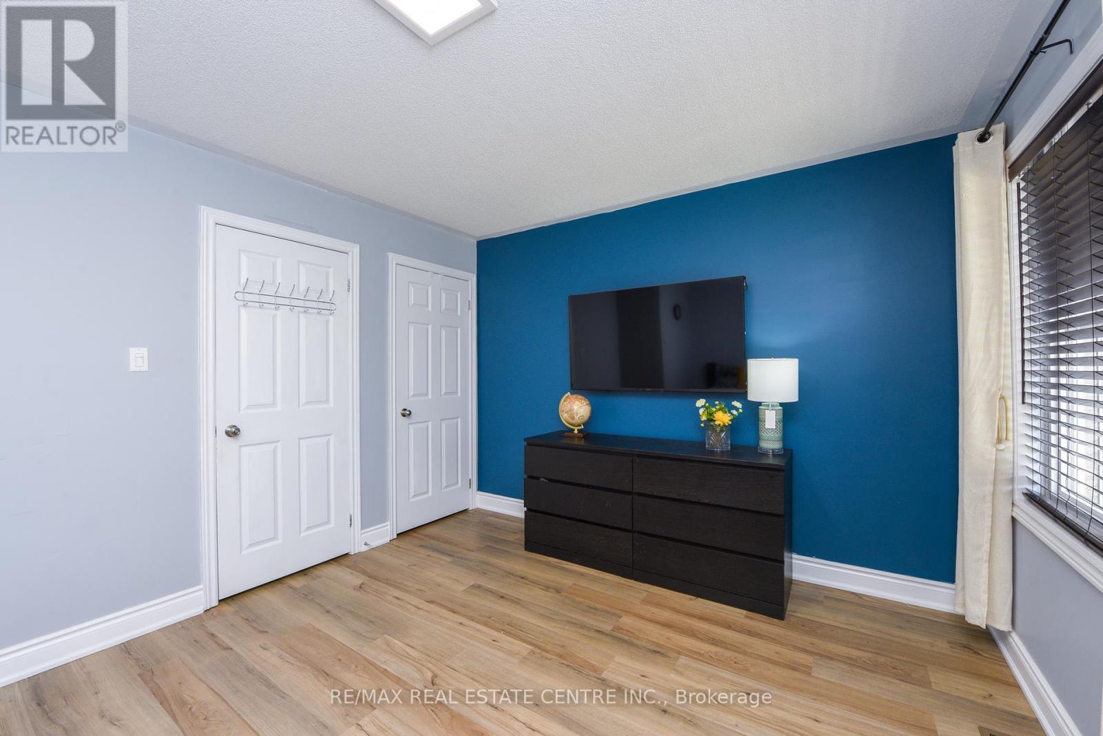 682 Megson Terrace, Milton, Ontario  L9T 8K4 - Photo 23 - W12185555