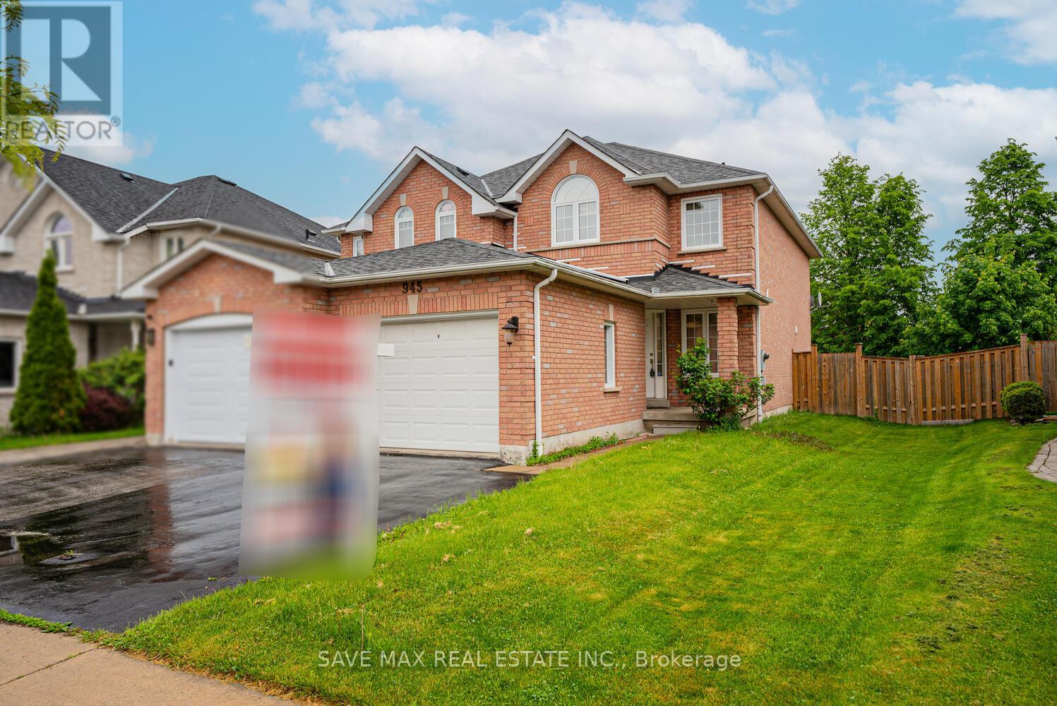Property at 945 APPLECROFT CIRCLE image 3