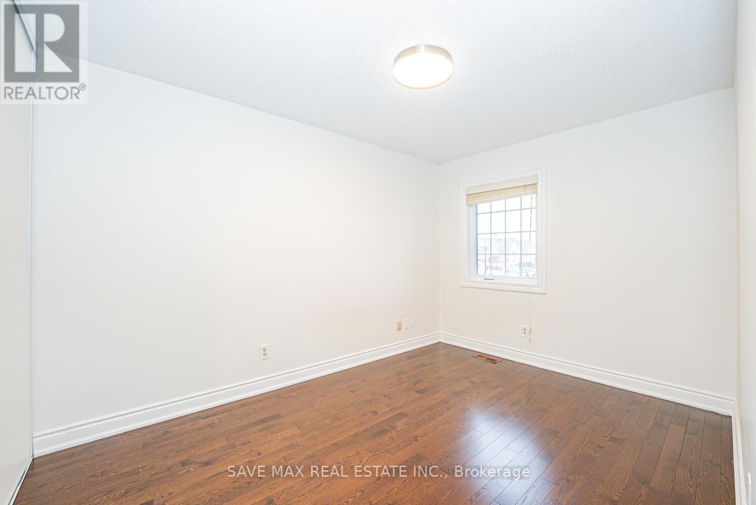 945 Applecroft Circle, Mississauga, Ontario  L5M 2G8 - Photo 31 - W12185557