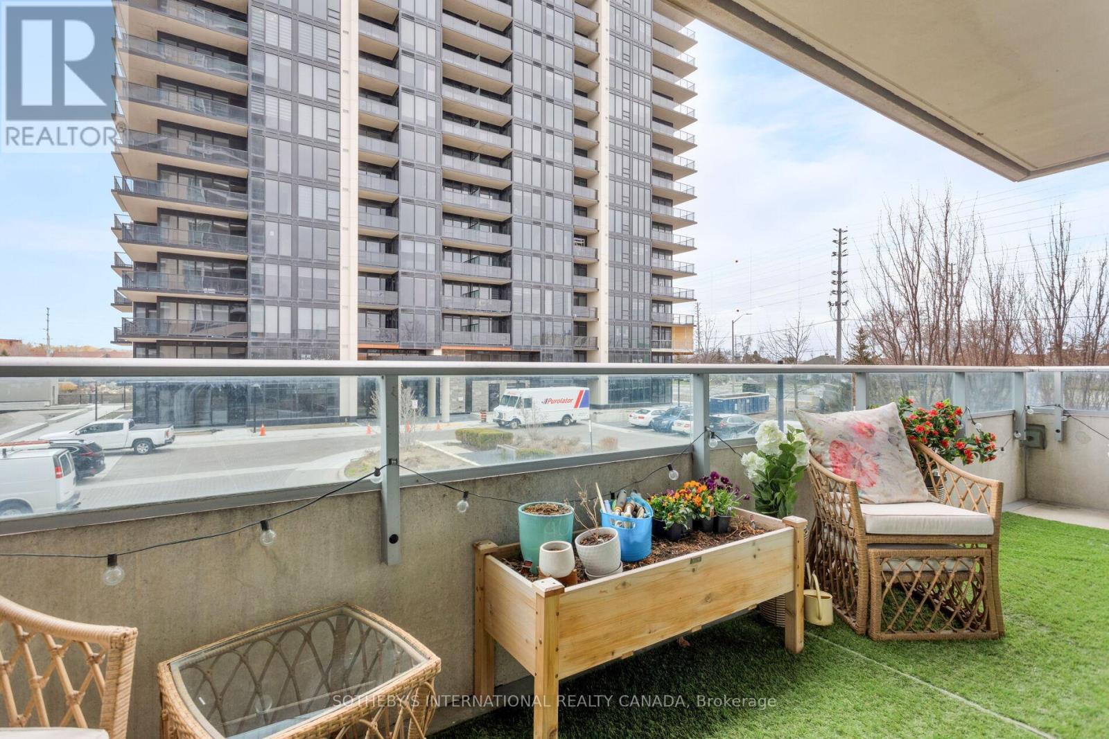 210 - 1055 Southdown Road, Mississauga (Clarkson), Ontario  L5J 0A3 - Photo 12 - W12185650