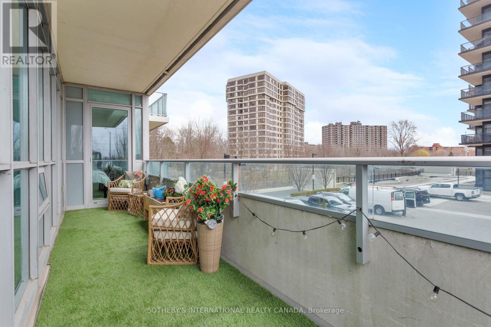 210 - 1055 Southdown Road, Mississauga (Clarkson), Ontario  L5J 0A3 - Photo 16 - W12185650