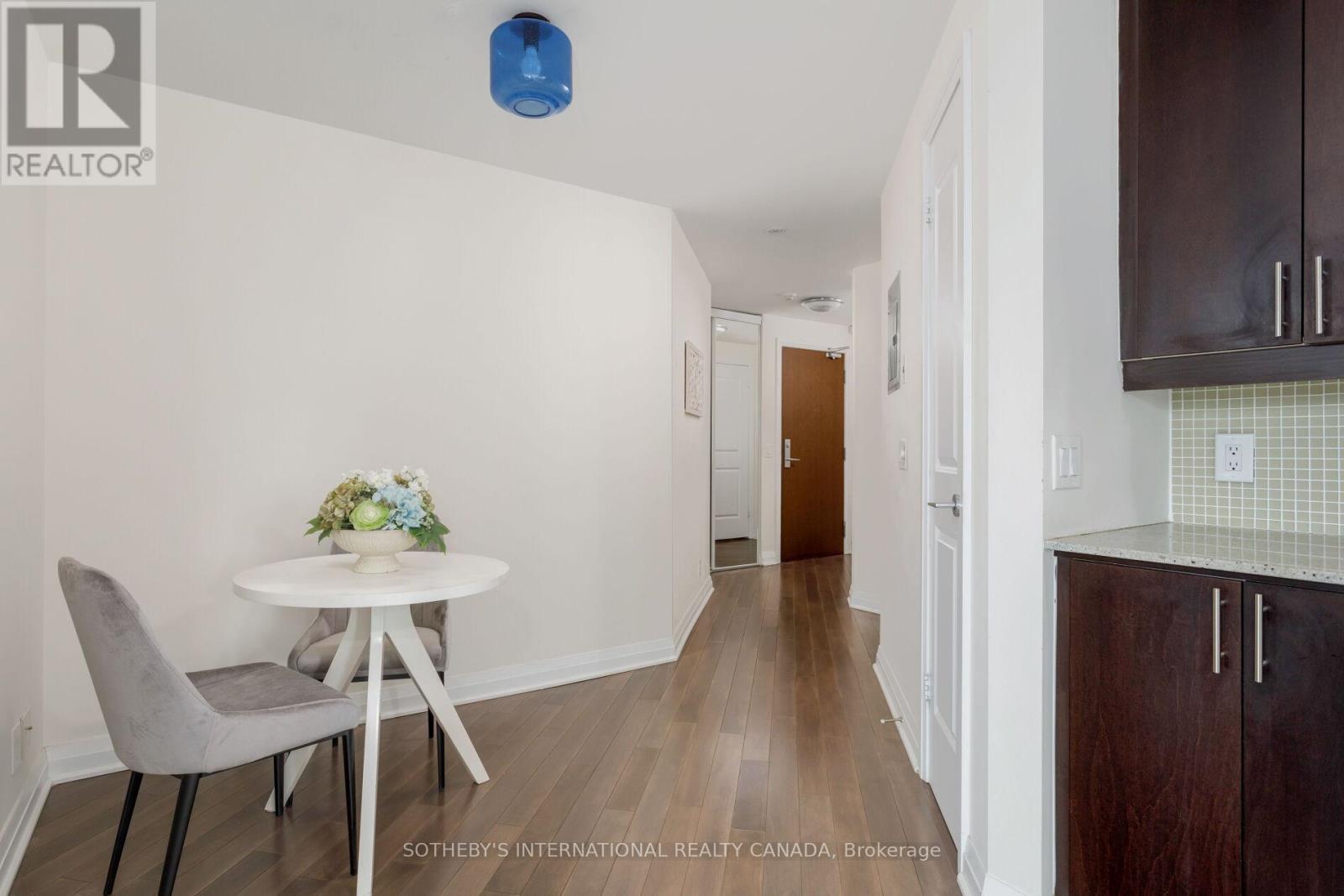 210 - 1055 Southdown Road, Mississauga (Clarkson), Ontario  L5J 0A3 - Photo 26 - W12185650