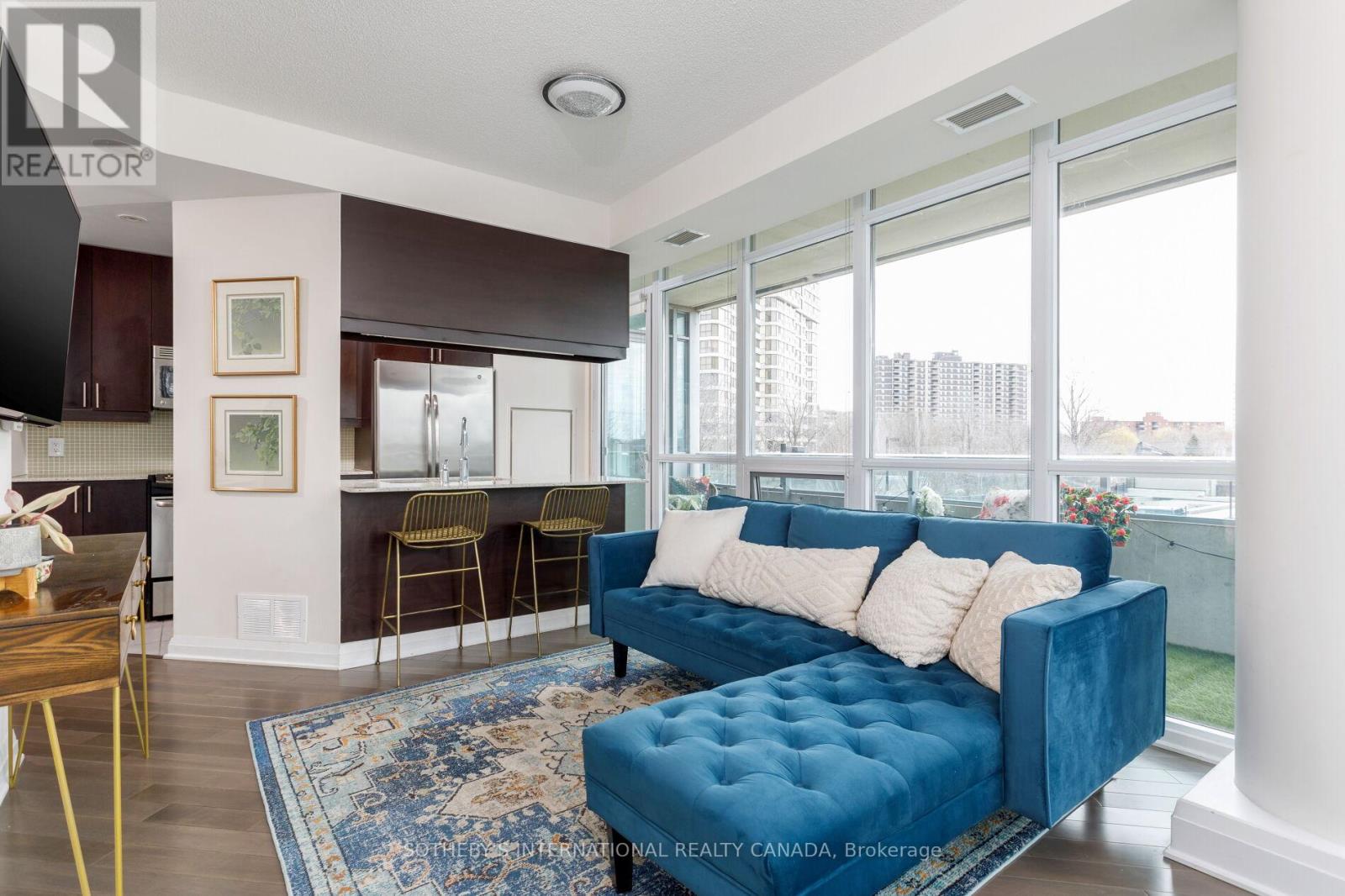 210 - 1055 Southdown Road, Mississauga (Clarkson), Ontario  L5J 0A3 - Photo 6 - W12185650