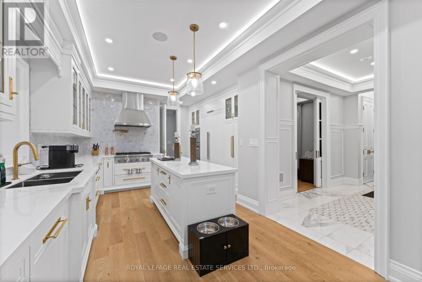 161 The Kingsway, Toronto (Kingsway South), Ontario  M8X 2V5 - Photo 6 - W12185663