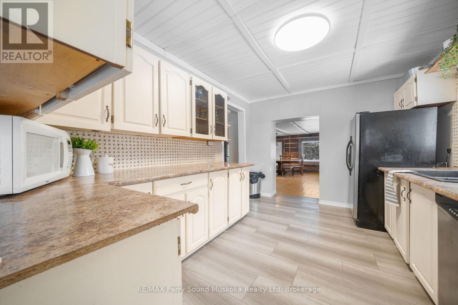 1516 Williamsport Road, Huntsville, Ontario  P1H 2J4 - Photo 13 - X12135867