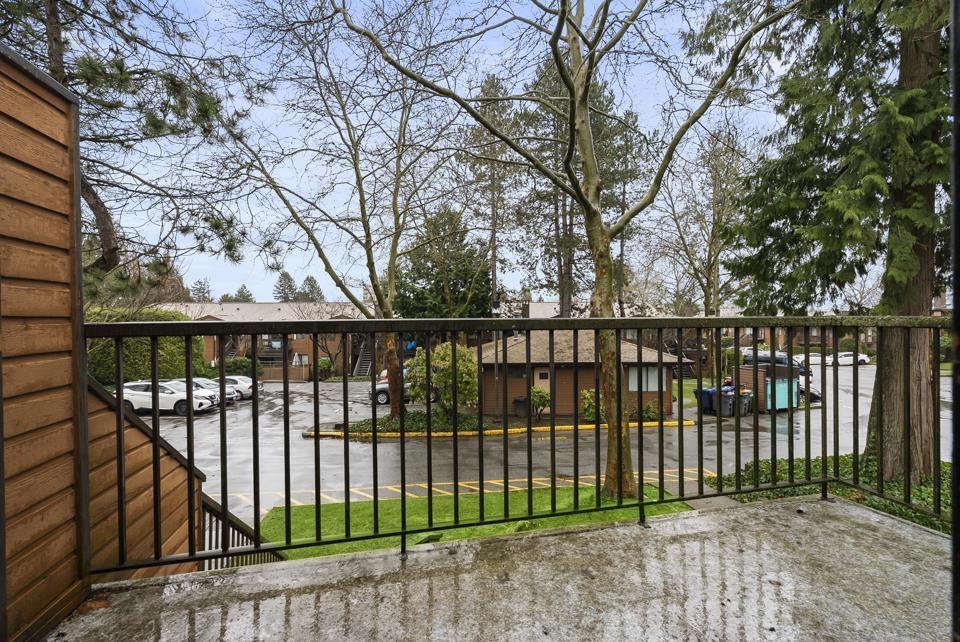 2207 10620 150 Street, Surrey, British Columbia  V3R 7K3 - Photo 18 - R3009268