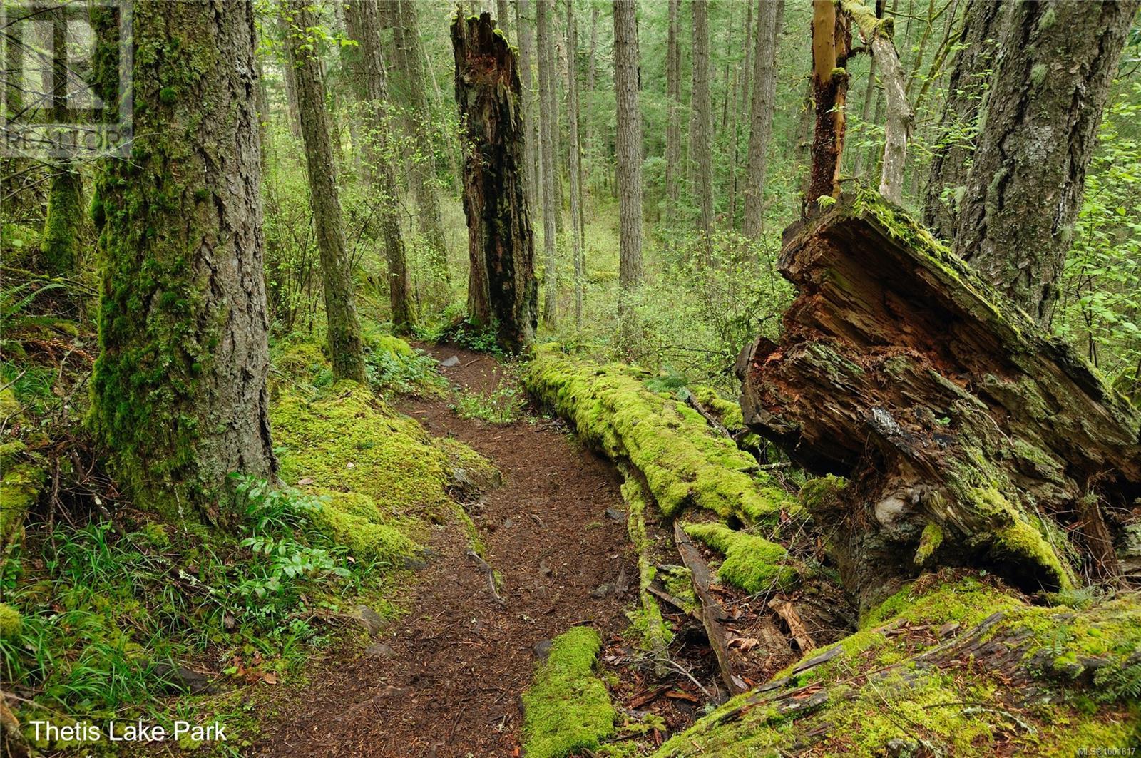 2007 West Park Lane, View Royal, British Columbia  V9B 5Z2 - Photo 25 - 1001817