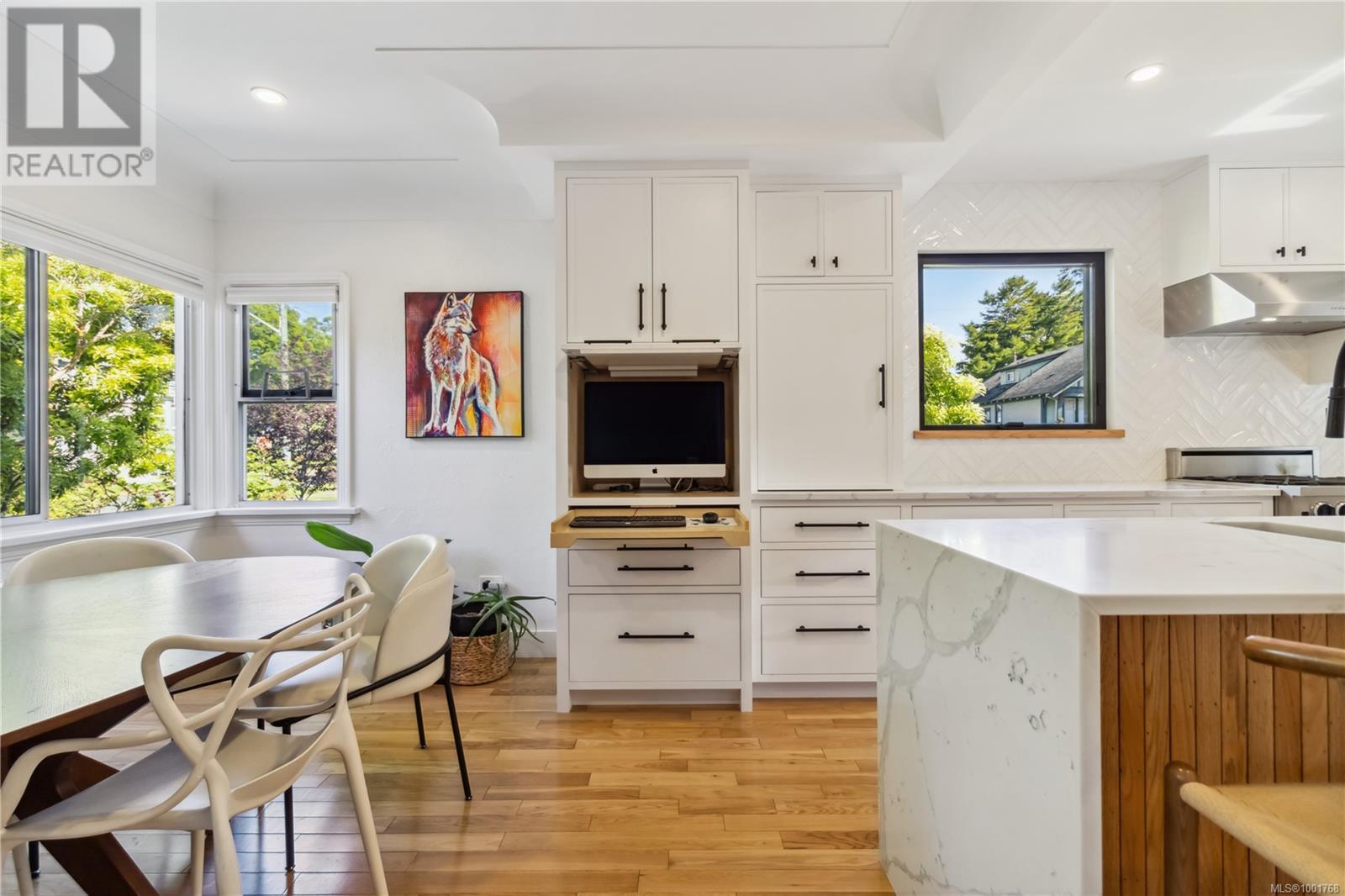 Property at 325 Linden Ave image 2