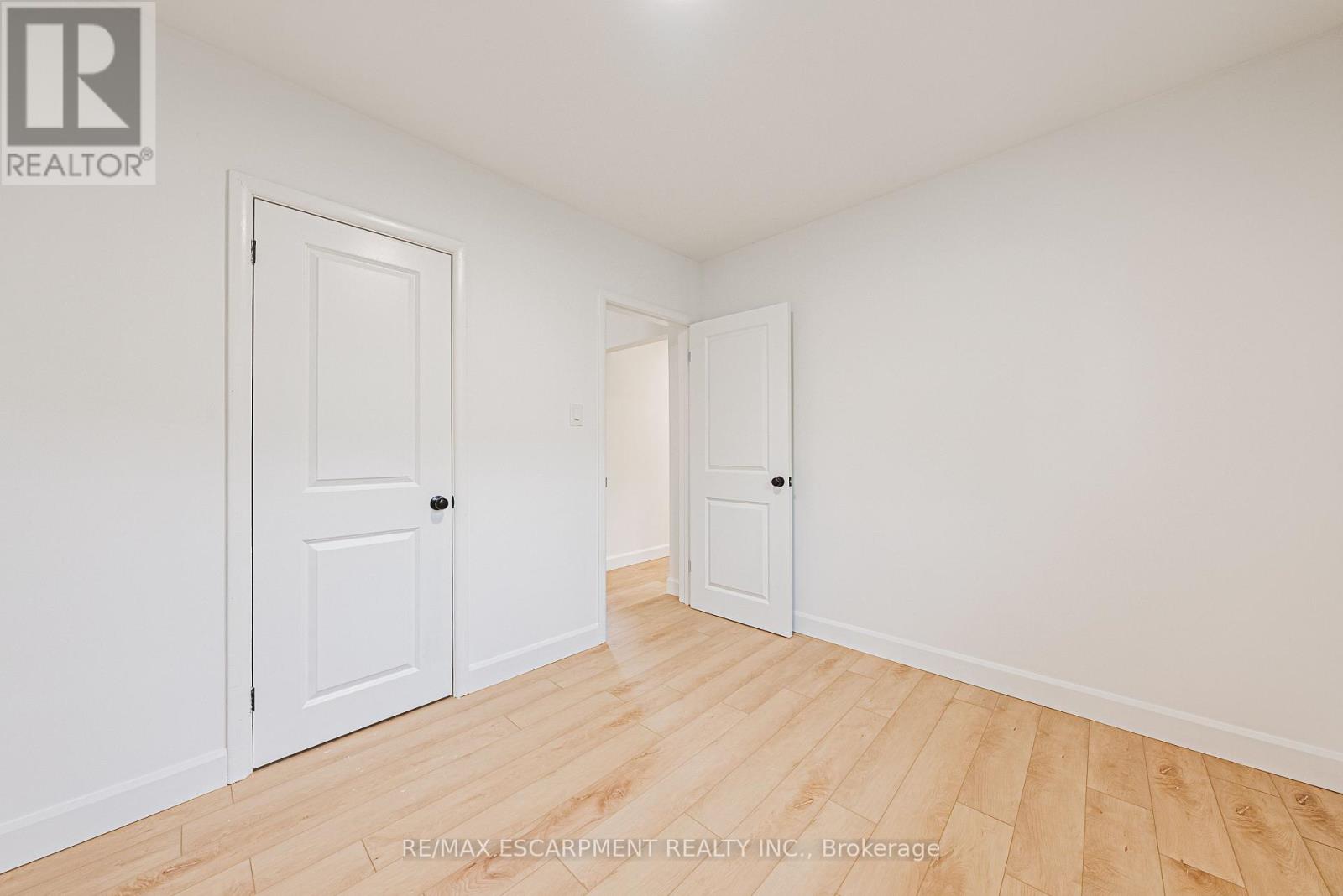 224 West 16th Street, Hamilton (Buchanan), Ontario  L9C 4C6 - Photo 19 - X12185528