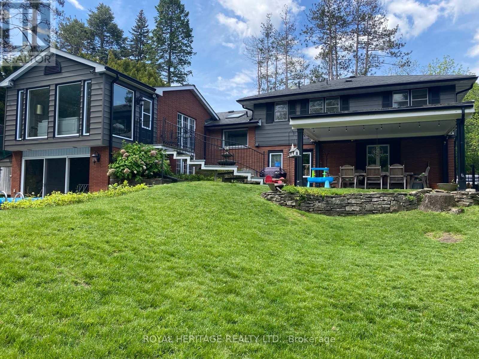 63 Cait Court, Hamilton (Ancaster), Ontario  L5G 1M3 - Photo 1 - X12185571