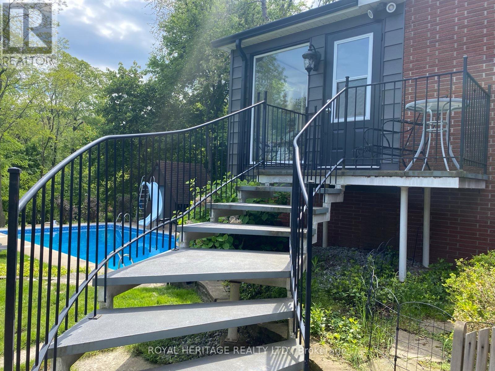 63 Cait Court, Hamilton (Ancaster), Ontario  L5G 1M3 - Photo 42 - X12185571
