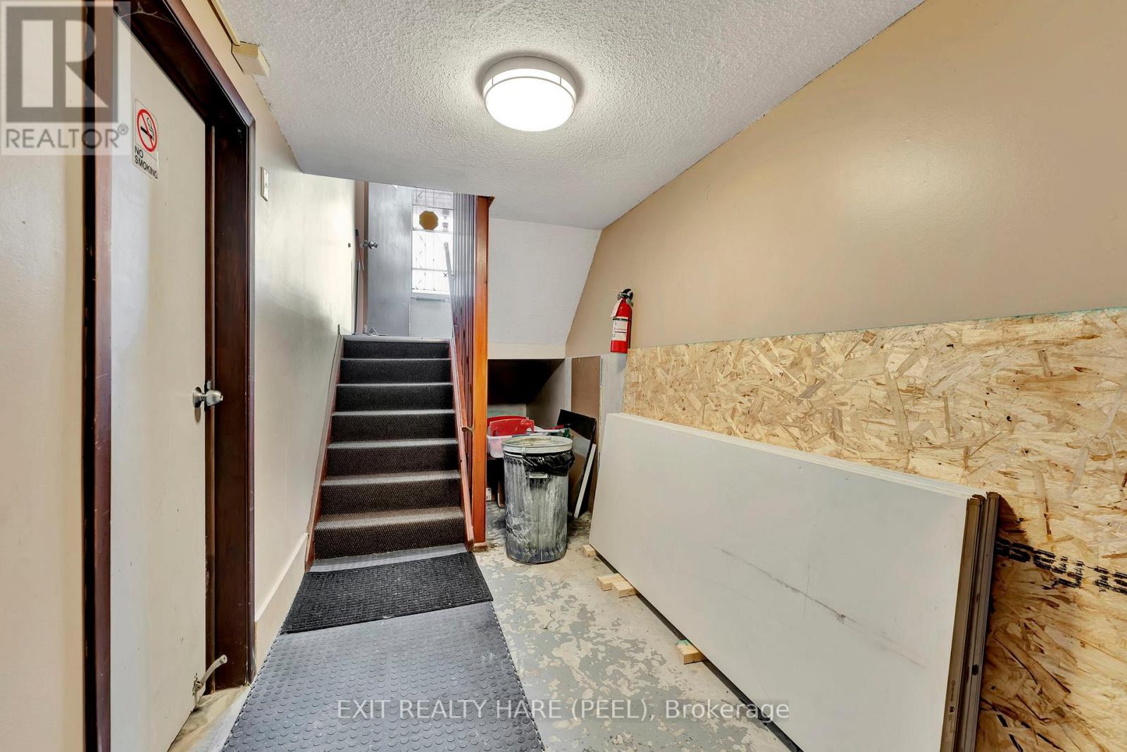 52 Hampton Street, Brantford, Ontario  N3S 4K8 - Photo 18 - X12185620