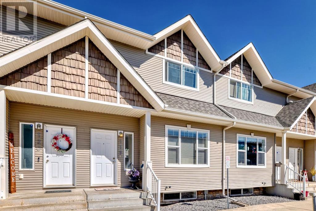 119, 50 Lucky Place, Sylvan Lake, Alberta  T4S 0E3 - Photo 1 - A2225162
